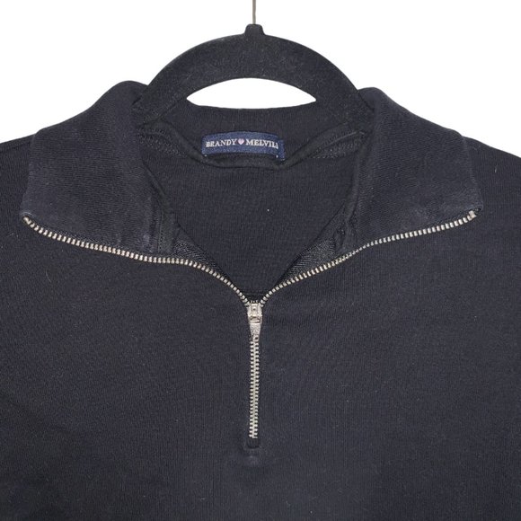 Brandy Melville Quarter Zip Short Sleeve Crop Top - Picture 2 of 5